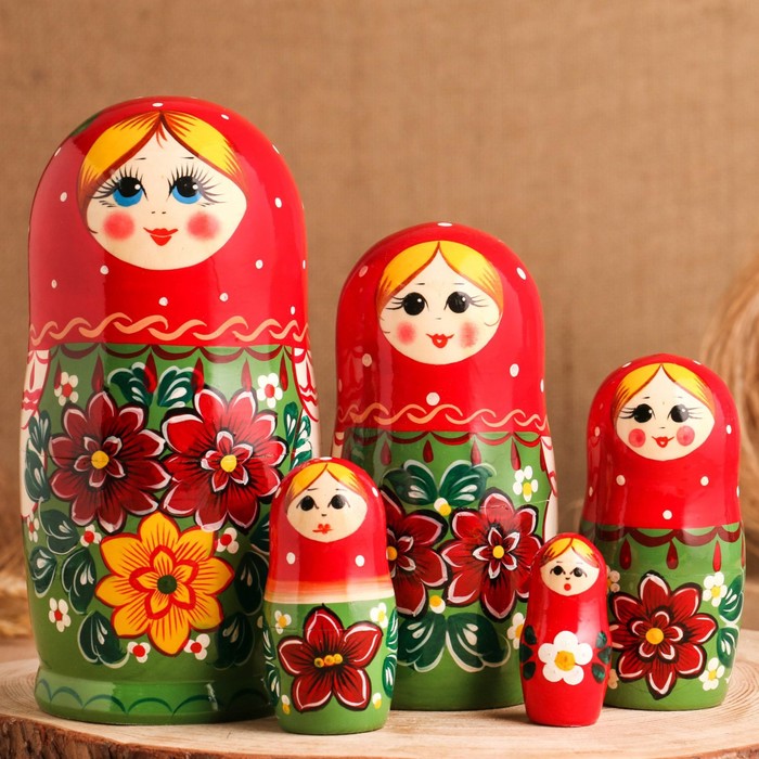 Матрёшка «Георгины», красный платок, 5 кукольная, 17 см, ручная работа
Матрёшка «Георгины», красный платок, 5 кукольная, 17 см, ручная работа