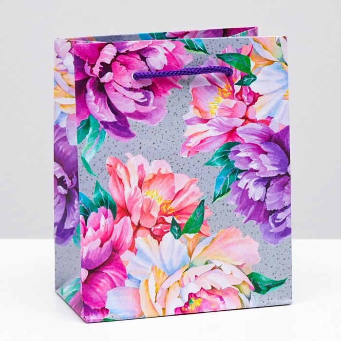 Пакет подарочный "Букет пионов" 11,5 х 14,5 х 6,5 см
Пакет подарочный "Букет пионов" 11,5 х 14,5 х 6,5 см