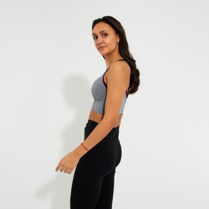 фото Топ женский collorista, цвет светло-серый, размер 42-44