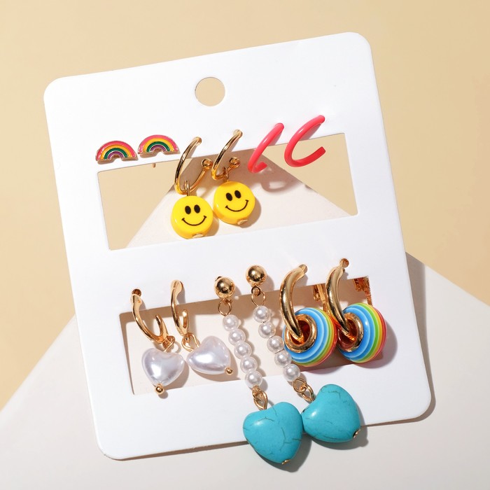 Серьги набор 6 пар "Джипси" бублик и сердечки, цветной в золоте
Серьги набор 6 пар "Джипси" бублик и сердечки, цветной в золоте