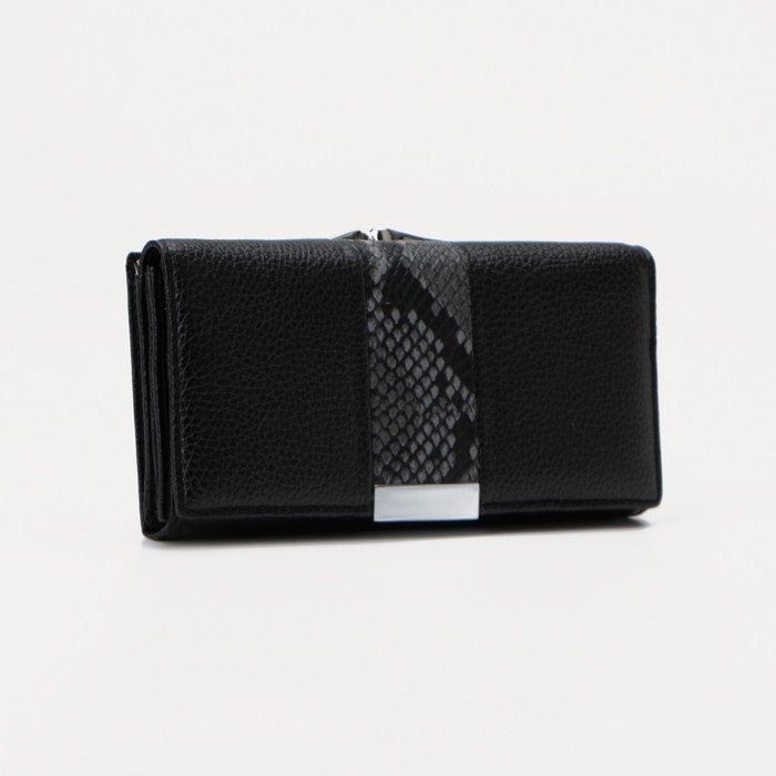 Кошелёк, 3 отдела, на магнитах, цвет чёрный
Кошелёк, 3 отдела, на магнитах, цвет чёрный