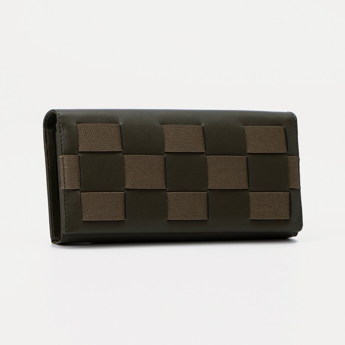 Кошелёк, 3 отдела, на магнитах, цвет зелёный
Кошелёк, 3 отдела, на магнитах, цвет зелёный