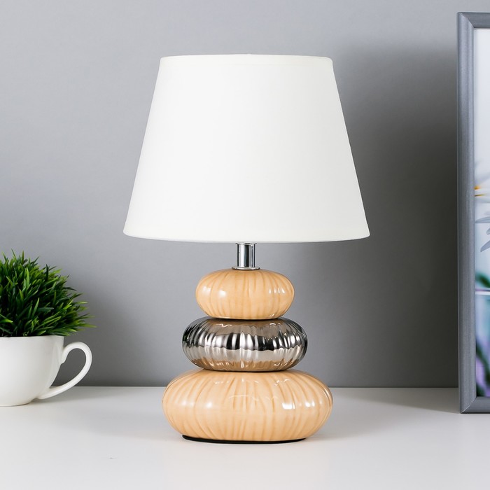 Настольная лампа 16581/1BG E14 40Вт бежевый 17,5х17,5х27 см
Настольная лампа 16581/1BG E14 40Вт бежевый 17,5х17,5х27 см