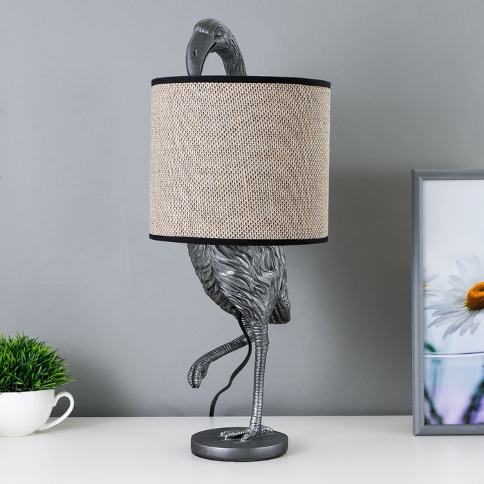 Настольная лампа "Аист" E27 40Вт серебро 20х20х47 см
Настольная лампа "Аист" E27 40Вт серебро 20х20х47 см