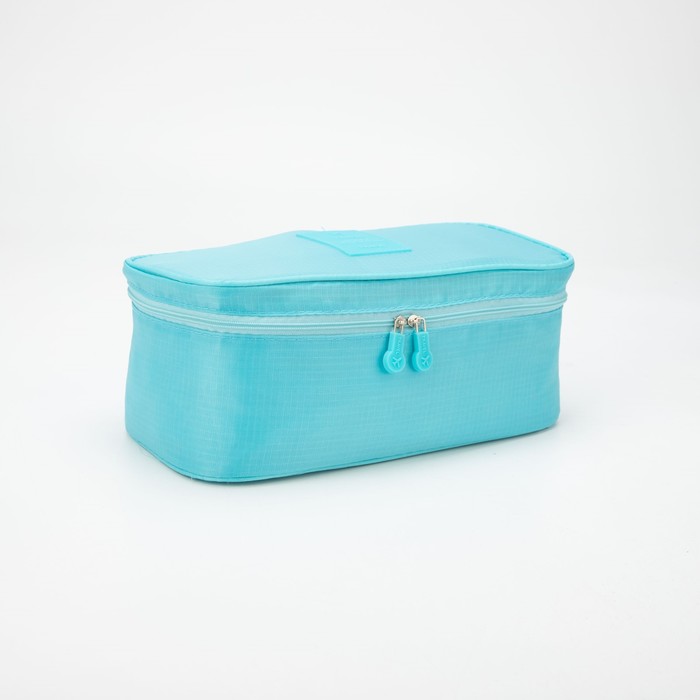 Косметичка на молнии, цвет голубой
Косметичка на молнии, цвет голубой