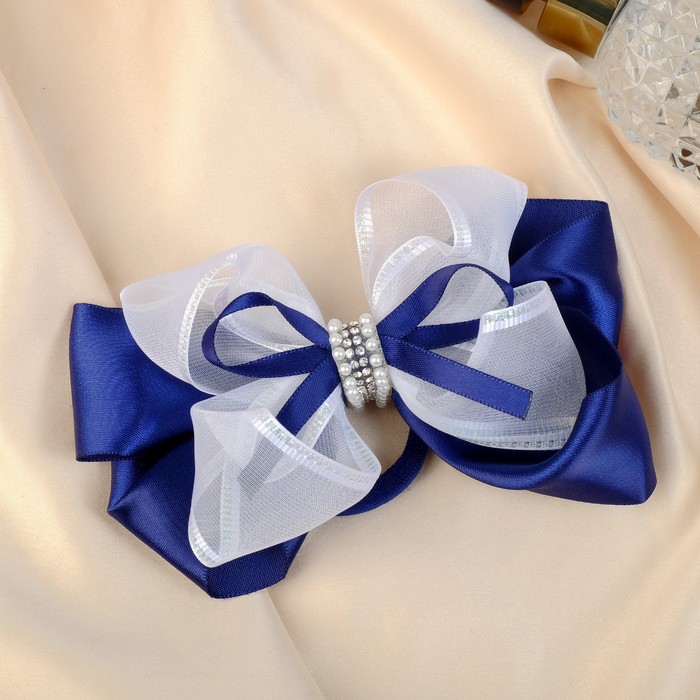 Резинка для волос бант "Школьница" сверкание бусины, 10х7 см, бело-синий
Резинка для волос бант "Школьница" сверкание бусины, 10х7 см, бело-синий