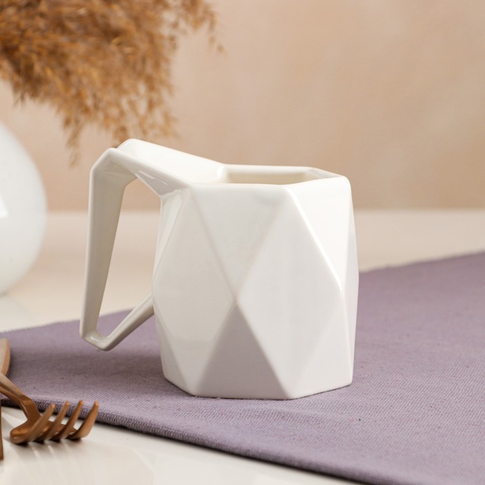 Кружка "Оригами", белая, керамика, 0.3 л
Кружка "Оригами", белая, керамика, 0.3 л