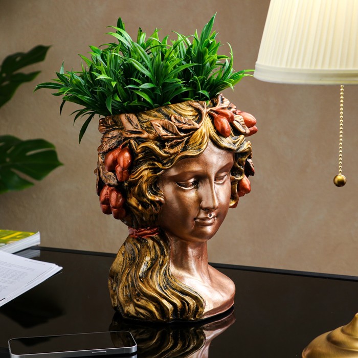 Фигурное кашпо "Голова", бронза, 29х19х20 см, 3 л
Фигурное кашпо "Голова", бронза, 29х19х20 см, 3 л