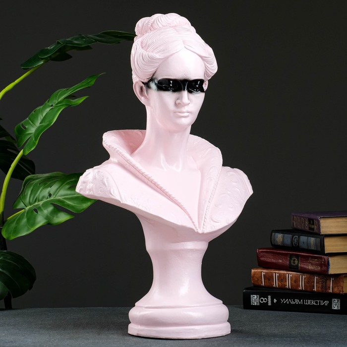 Фигура "Бюст Дианы" розовый с черным, 32х48см
Фигура "Бюст Дианы" розовый с черным, 32х48см