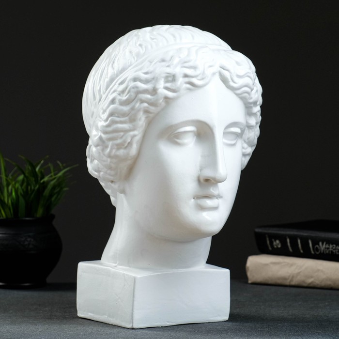Фигура "Бюст Венеры" белый, 12х14х30см
Фигура "Бюст Венеры" белый, 12х14х30см