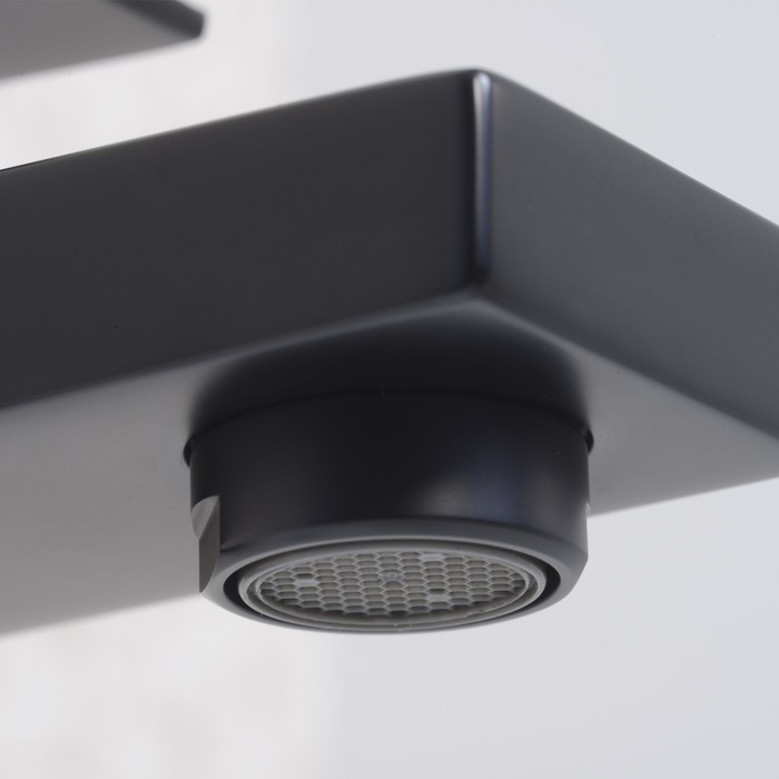 фото Смеситель для раковины wasserkraft abens 2003н, однорычажный, длина излива 155 мм, черный