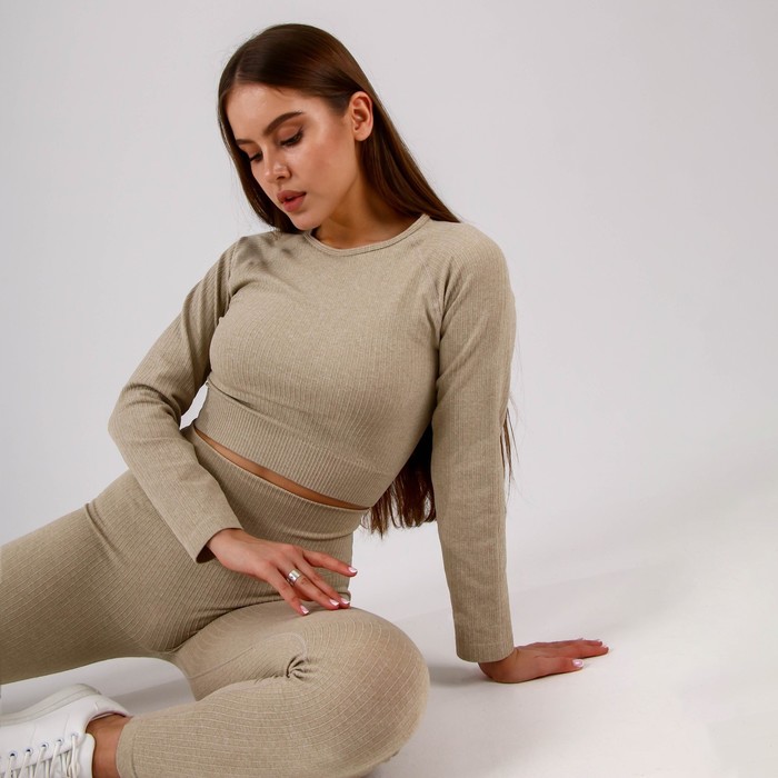 Рашгард женский спортивный в рубчик, цвет кофейный, SL Russian Brand, р-р S
Рашгард женский спортивный в рубчик, цвет кофейный, SL Russian Brand, р-р S