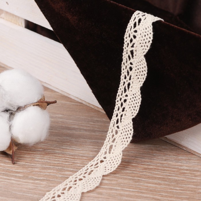 Кружево вязаное, 37 мм × 20 м, цвет бежевый
Кружево вязаное, 37 мм × 20 м, цвет бежевый