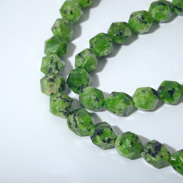 Бусины на нити шар гранёный "Хризоколла"
Бусины на нити шар гранёный "Хризоколла"