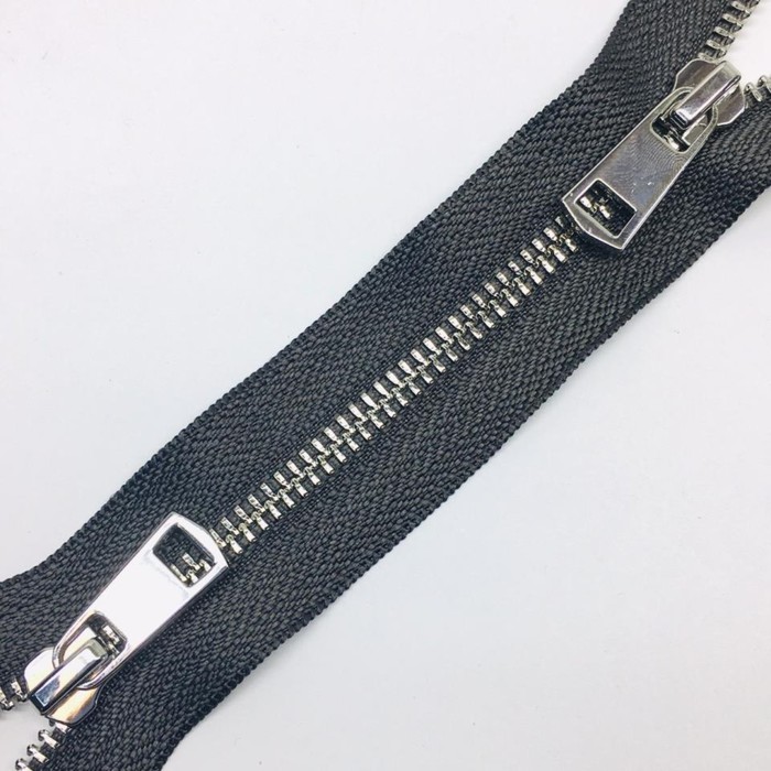 Молния металлическая №5ТТ, размер 75 см
Молния металлическая №5ТТ, размер 75 см