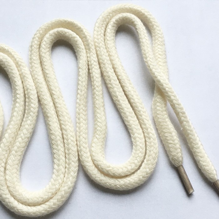 Шнур круглый, размер 130 см, d 0,5 см
Шнур круглый, размер 130 см, d 0,5 см