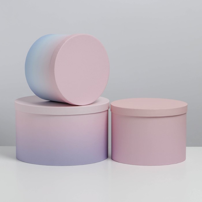 Набор коробок 3 в 1 «Градиент», 18 × 18 × 13‒25 × 25 × 15 см
Набор коробок 3 в 1 «Градиент», 18 × 18 × 13‒25 × 25 × 15 см