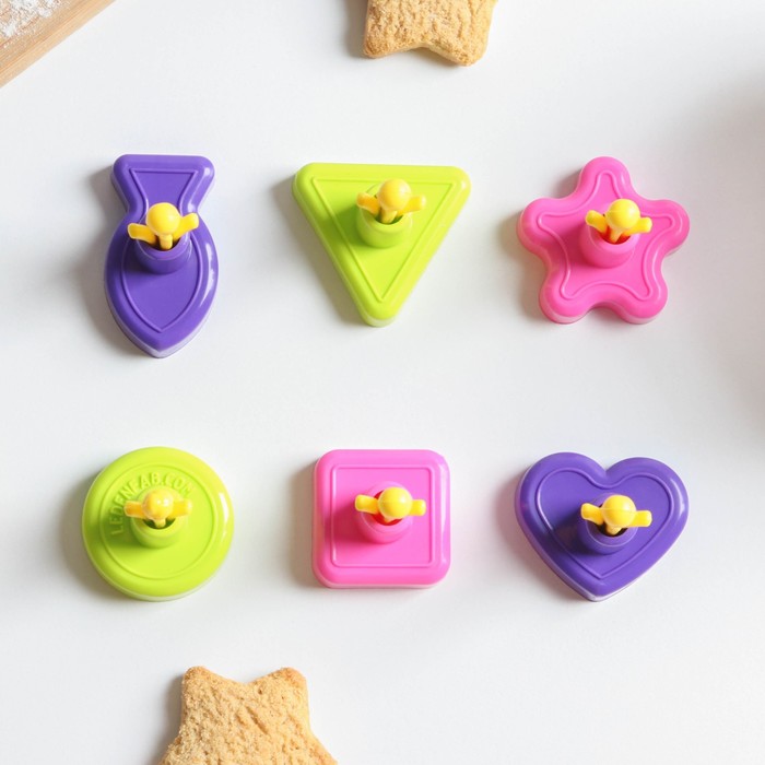 Набор мини-форм для печенья и пряников, 6 шт
Набор мини-форм для печенья и пряников, 6 шт