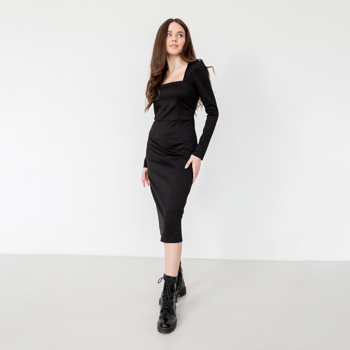 Платье женское миди MIST р. 46, черный
Платье женское миди MIST р. 46, черный