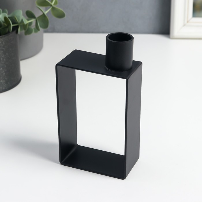 Подсвечник металл на 1 свечу "Строгие линии" свеча d=2 см чёрный 13,5х4х7,2 см
Подсвечник металл на 1 свечу "Строгие линии" свеча d=2 см чёрный 13,5х4х7,2 см