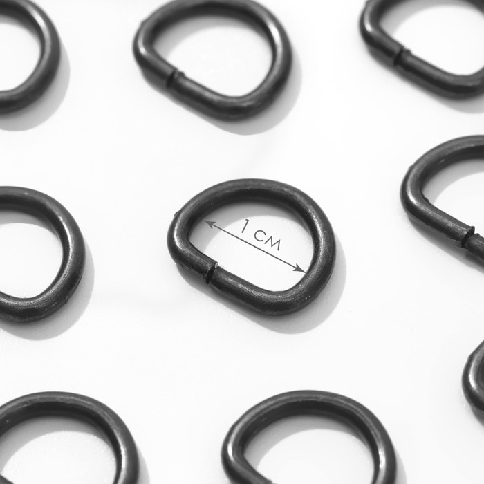 Полукольцо для сумок, d = 10 мм, толщина - 2 мм, цвет чёрный никель
Полукольцо для сумок, d = 10 мм, толщина - 2 мм, цвет чёрный никель