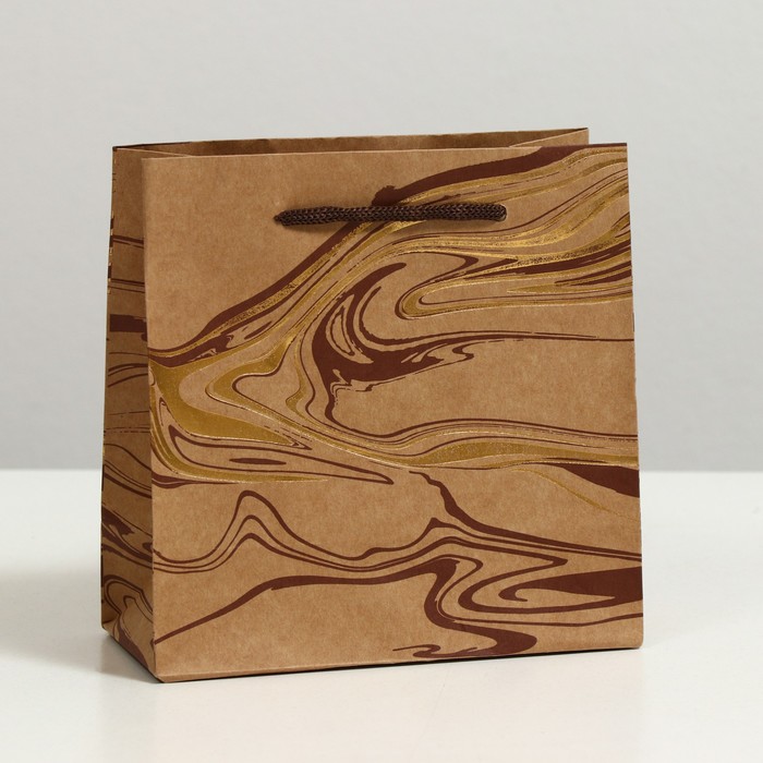 Пакет подарочный "Мрамор", крафт, 16 x 16 x 7.6 см
Пакет подарочный "Мрамор", крафт, 16 x 16 x 7.6 см