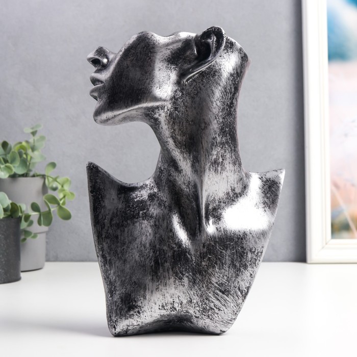 Сувенир полистоун "Профиль девушки" чернённое серебро 17х26х6 см
Сувенир полистоун "Профиль девушки" чернённое серебро 17х26х6 см