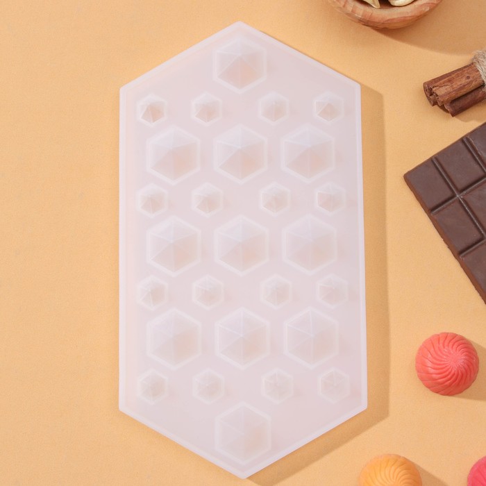 Форма для льда и кондитерских украшений «Бриллианты», 27 ячеек, 23×12×3,5 см, d=1,5-3 см, цвет прозрачный
Форма для льда и кондитерских украшений «Бриллианты», 27 ячеек, 23×12×3,5 см, d=1,5-3 см, цвет прозрачный