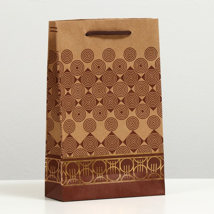 Пакет подарочный "Геометрические фигуры", крафт, 26.5 x 16.5 x 7 см
Пакет подарочный "Геометрические фигуры", крафт, 26.5 x 16.5 x 7 см