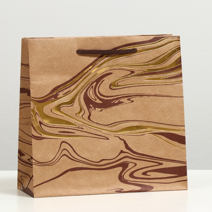 Пакет подарочный "Мрамор", крафт, 22.5 x 23 x 10 см
Пакет подарочный "Мрамор", крафт, 22.5 x 23 x 10 см
