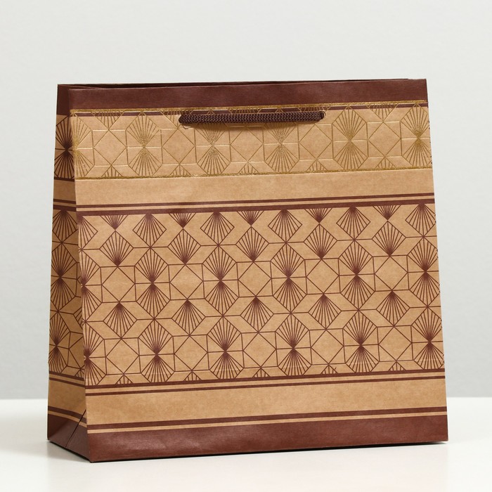 Пакет подарочный "Иллюзия", крафт, 22.5 x 23 x 10 см
Пакет подарочный "Иллюзия", крафт, 22.5 x 23 x 10 см