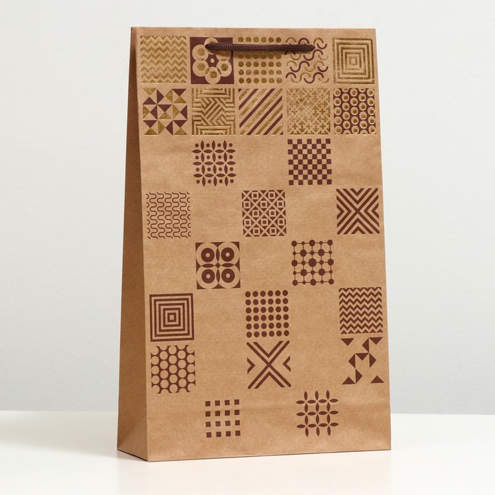 Пакет подарочный "Мозаика", крафт, 40.5 x 24.8 x 9 см
Пакет подарочный "Мозаика", крафт, 40.5 x 24.8 x 9 см