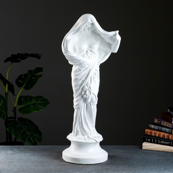 Фигура "Девушка в покрывале" белый, 31х80см
Фигура "Девушка в покрывале" белый, 31х80см