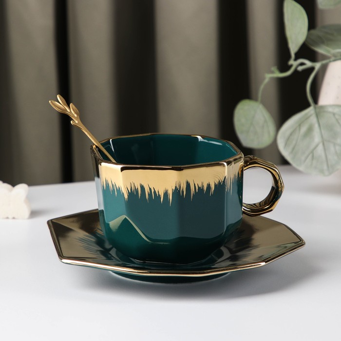 Чайная пара с ложкой «Закат», чашка 260 мл, блюдце d=15 см, цвет изумруд
Чайная пара с ложкой «Закат», чашка 260 мл, блюдце d=15 см, цвет изумруд