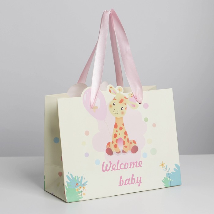 Пакет «Счастливый жираф», 30 х 12 х 25 см
Пакет «Счастливый жираф», 30 х 12 х 25 см