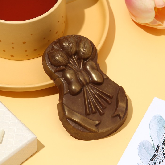 Шоколадная фигурка «8 марта с бантом», 75 г
Шоколадная фигурка «8 марта с бантом», 75 г