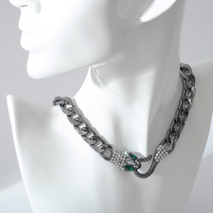 Чокер "Змея" цепь, цвет белый в сером металле
Чокер "Змея" цепь, цвет белый в сером металле