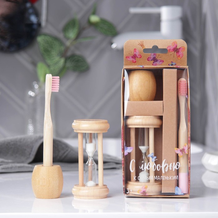 Детский набор «Нежность»: 9,5× 5,1 х 20 см
Детский набор «Нежность»: 9,5× 5,1 х 20 см