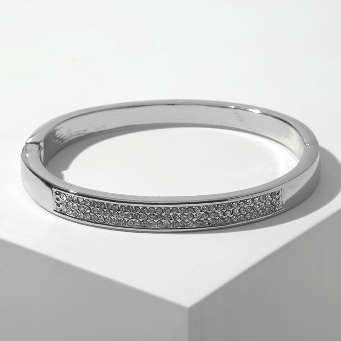 Браслет со стразами "Каркас" сплошная линия, цвет белый серебре
Браслет со стразами "Каркас" сплошная линия, цвет белый серебре