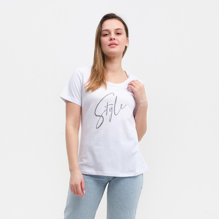 Футболка женская, цвет белый, размер 52
Футболка женская, цвет белый, размер 52