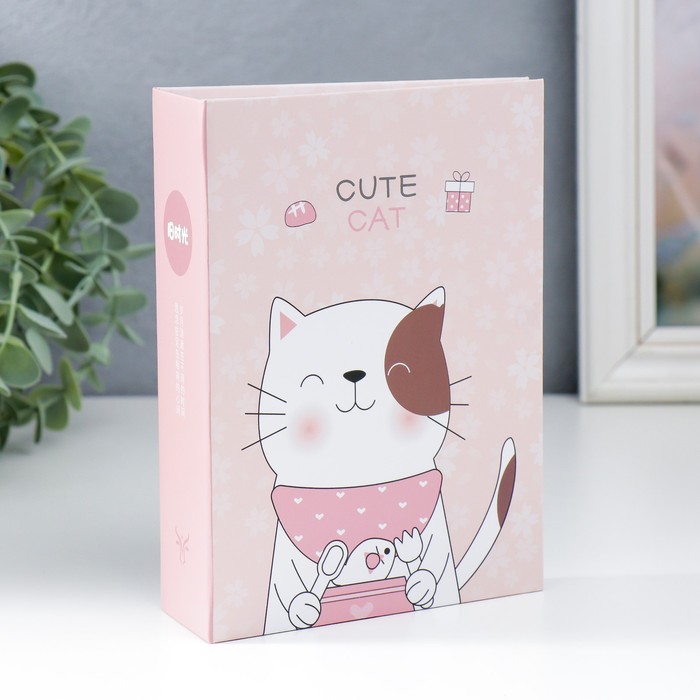 Фотоальбом на 100 фото 10х15 см "Котик обедает рыбкой" 5х14,1х17,9 см
Фотоальбом на 100 фото 10х15 см "Котик обедает рыбкой" 5х14,1х17,9 см