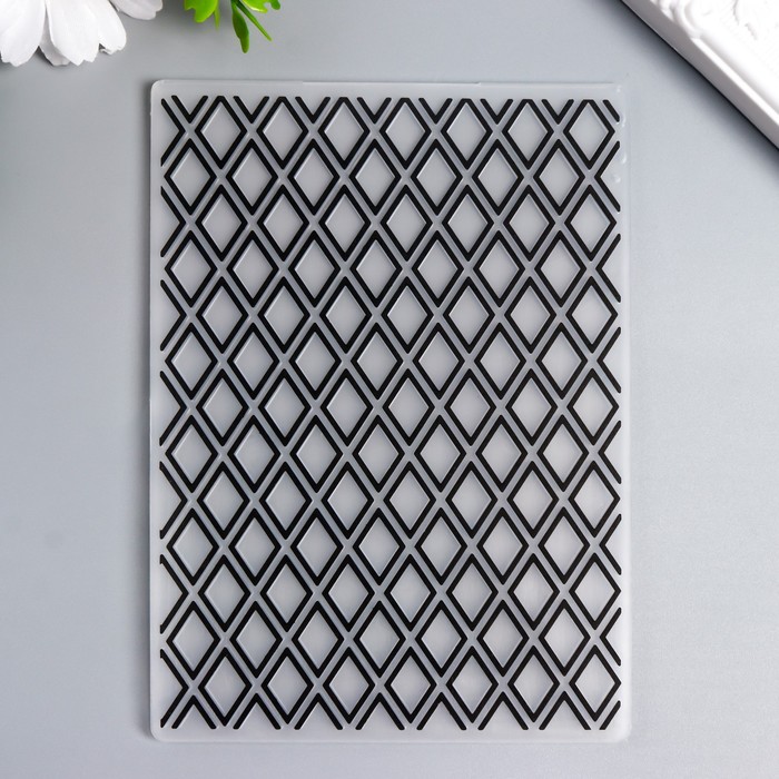 Трафарет для эмбосcирования пластик "Ромбы" 14,8х10,5 см
Трафарет для эмбосcирования пластик "Ромбы" 14,8х10,5 см