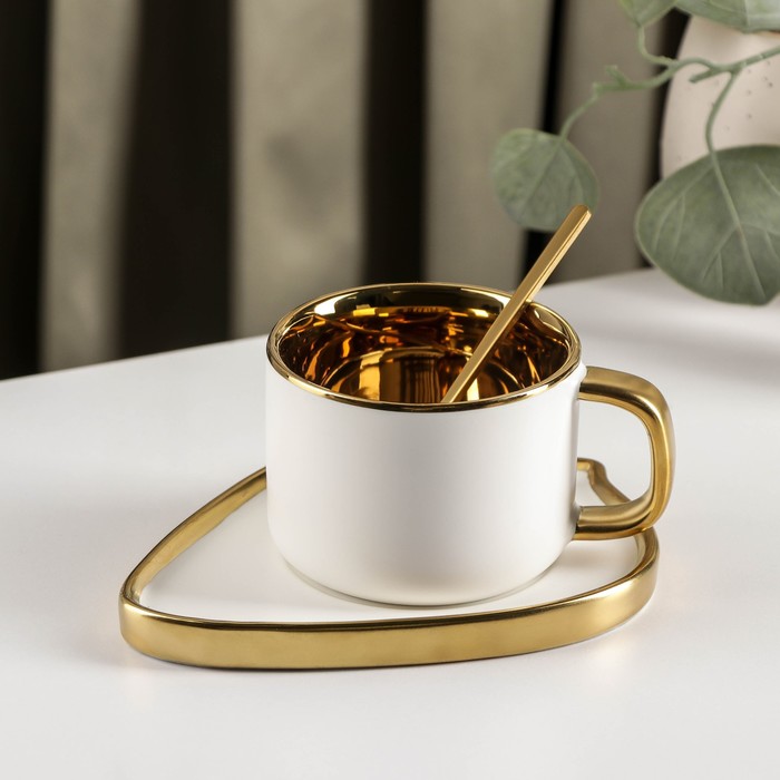 Чайная пара с ложкой «Капля», чашка 240 мл, блюдце 15,3×11,6 см, цвет белый
Чайная пара с ложкой «Капля», чашка 240 мл, блюдце 15,3×11,6 см, цвет белый