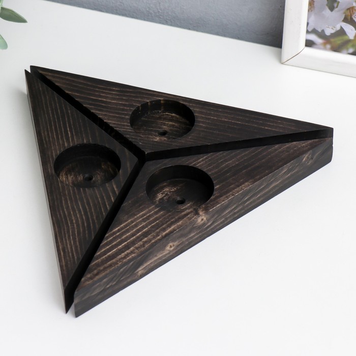 Подсвечник "Треугольники" Темный набор 3 шт 20х5,5х2 см
Подсвечник "Треугольники" Темный набор 3 шт 20х5,5х2 см