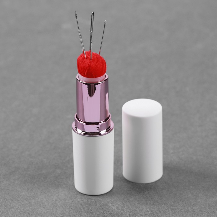 Игольница «Помада», с иглами, 5 шт, 7,5 × 2 см, цвет белый
Игольница «Помада», с иглами, 5 шт, 7,5 × 2 см, цвет белый