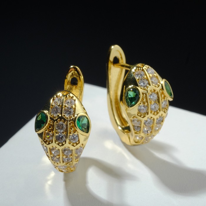 Серьги со стразами "Змея" гладкая, цвет бело-зелёный в золоте
Серьги со стразами "Змея" гладкая, цвет бело-зелёный в золоте