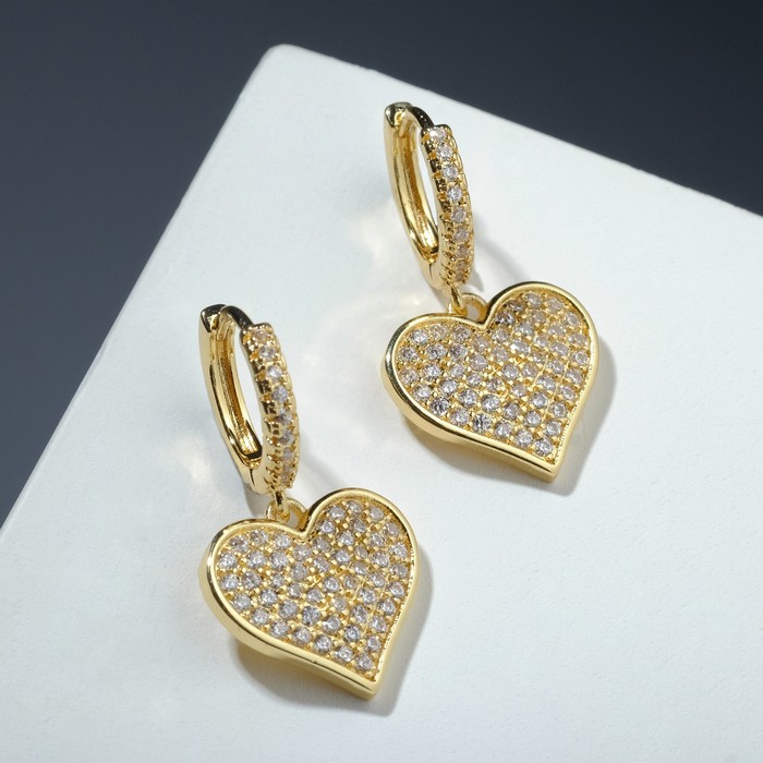 Серьги со стразами "Сердце" аккуратность, цвет белый в золоте 
Серьги со стразами "Сердце" аккуратность, цвет белый в золоте