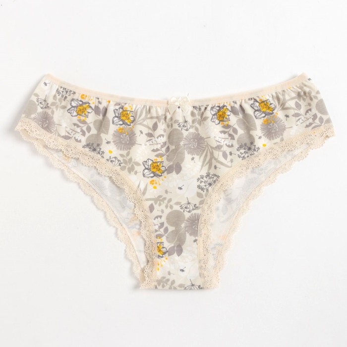 Трусы женские бразильяно, цвет белый, размер 44-46 (L)
Трусы женские бразильяно, цвет белый, размер 44-46 (L)