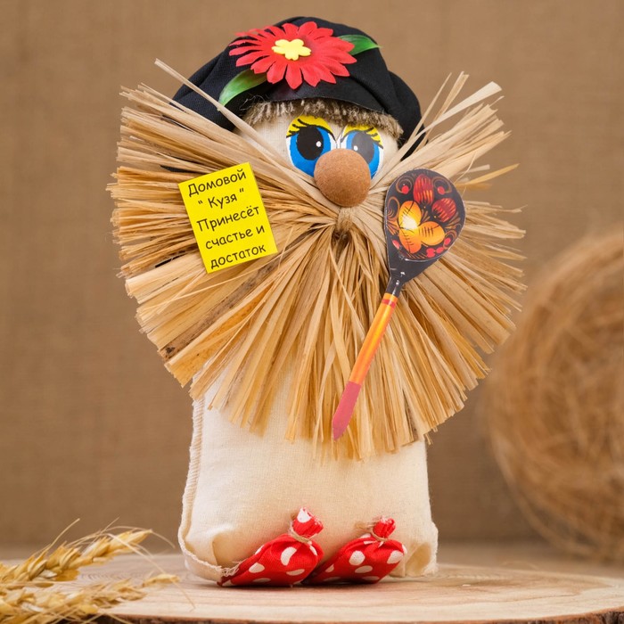 фото Оберег "домовой в фуражке с ложкой", 16-17см