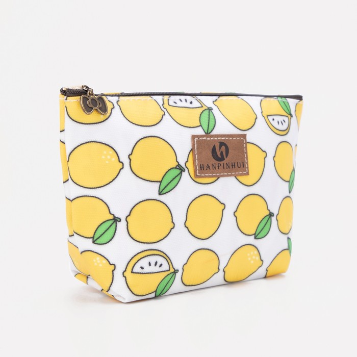 фото Косметичка, отдел на молнии, цвет белый